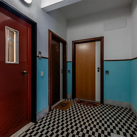 Strategic Center Location - Train - Cruise & Apartment