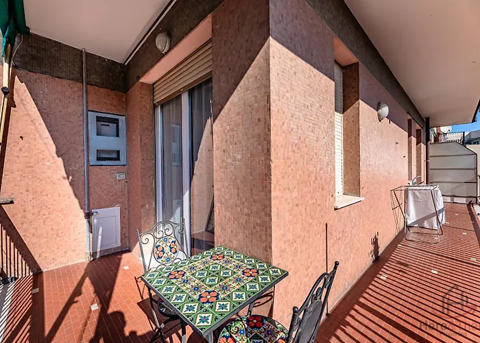 Strategic Center Location - Train - Cruise & Appartement Savona